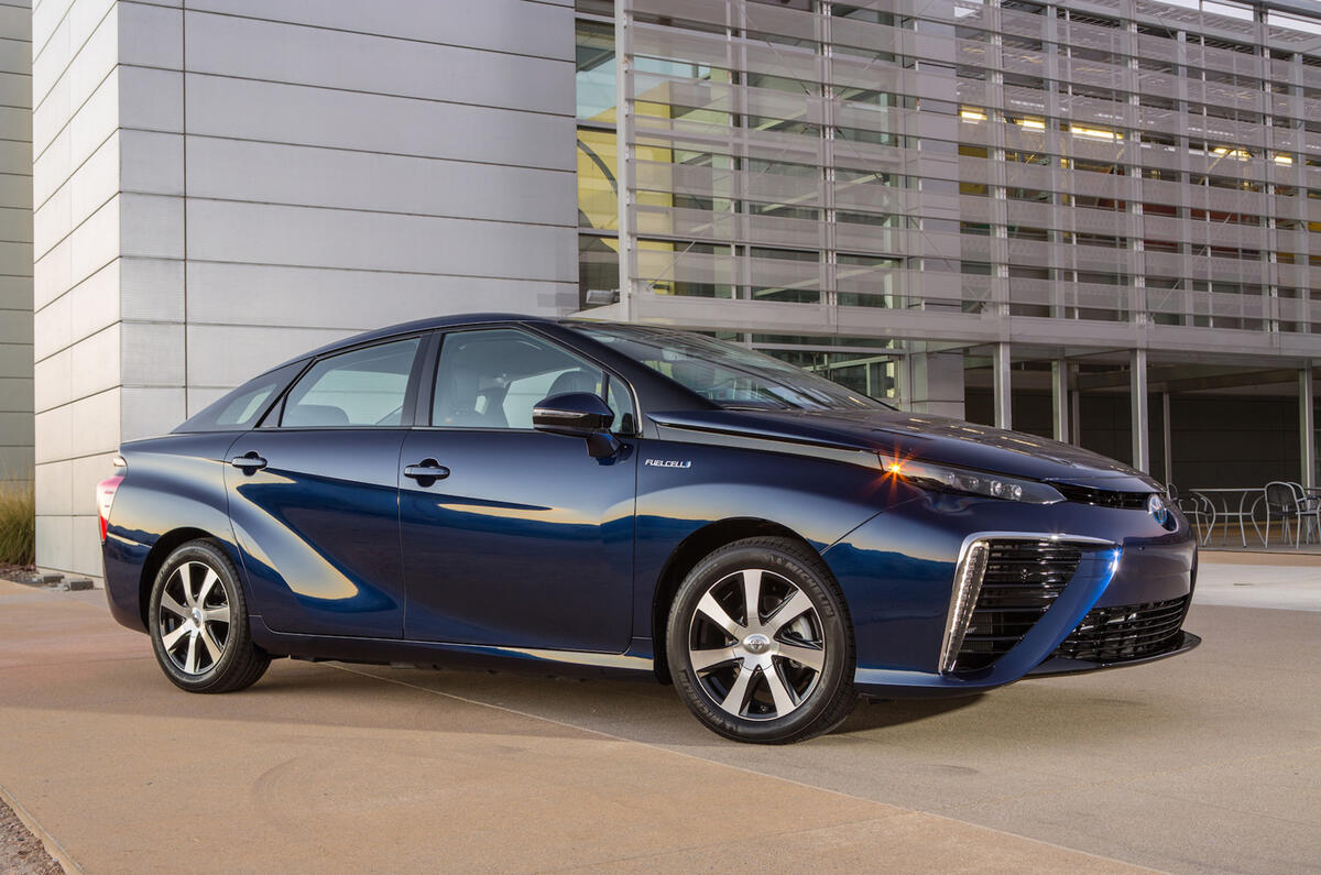 Hydrogen-powered Toyota FCV to be called Mirai for 2015 launch