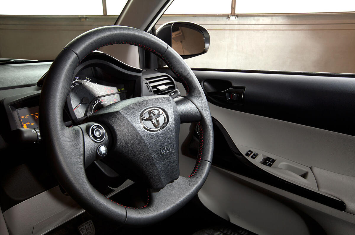 no title Paris motor show: 2011 Toyota iQ