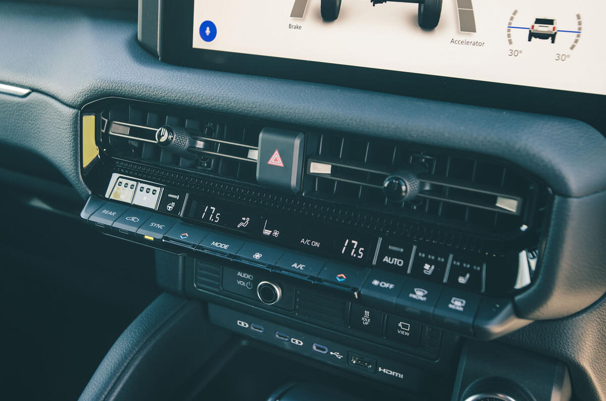 Toyota Land Cruiser 2025 Review HVAC controls 33