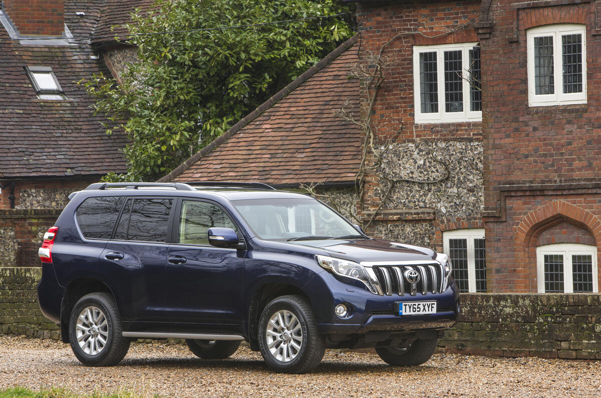 3 star Toyota Land Cruiser