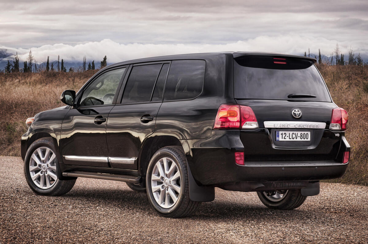 Toyota Land Cruiser V8 prices announced Toyota Land Cruiser V8 prices announced