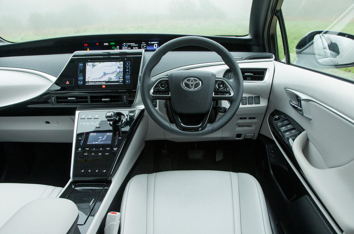 Toyota Mirai interior