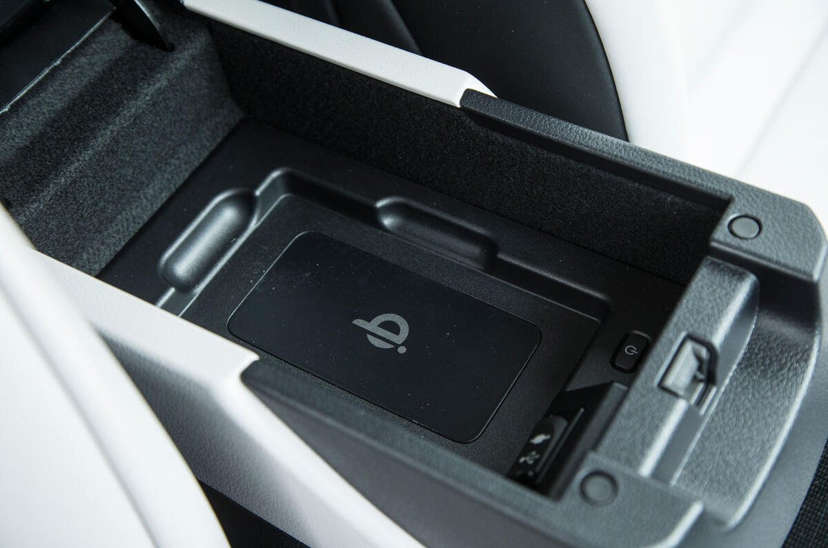 Toyota Mirai wireless charging port