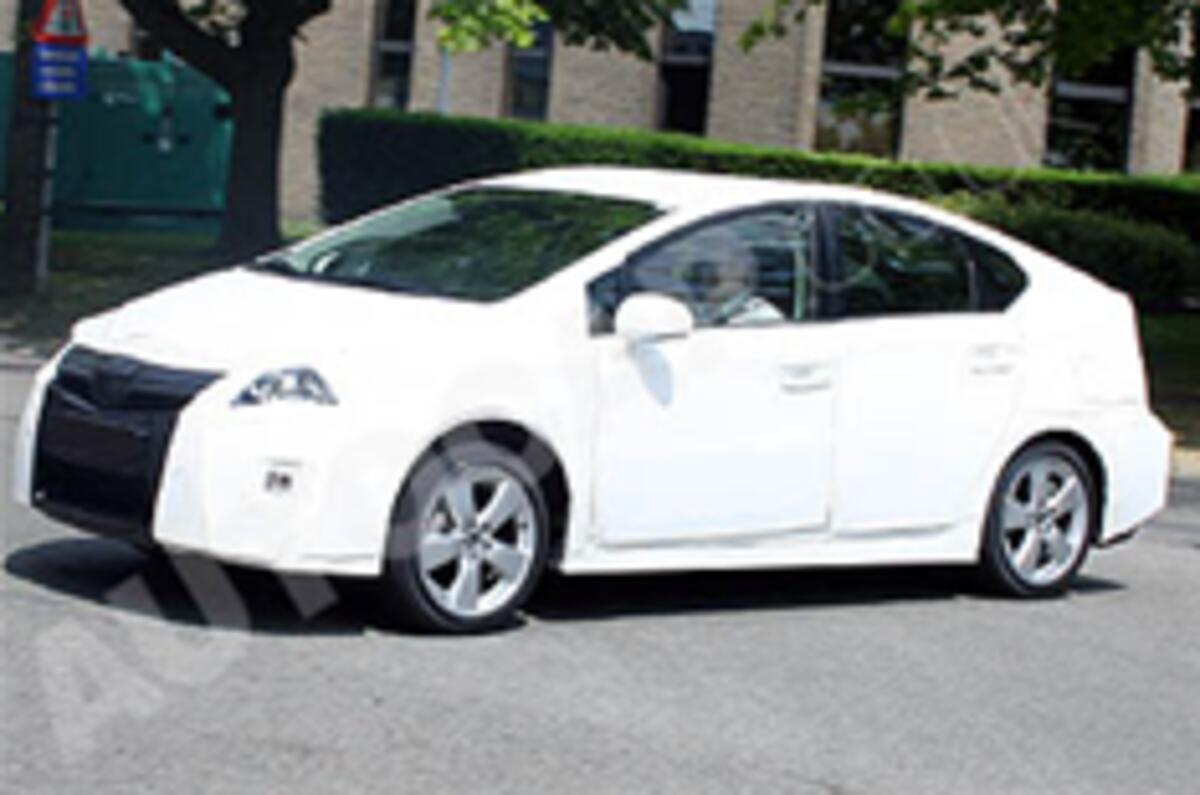 Spied: next Toyota Prius 