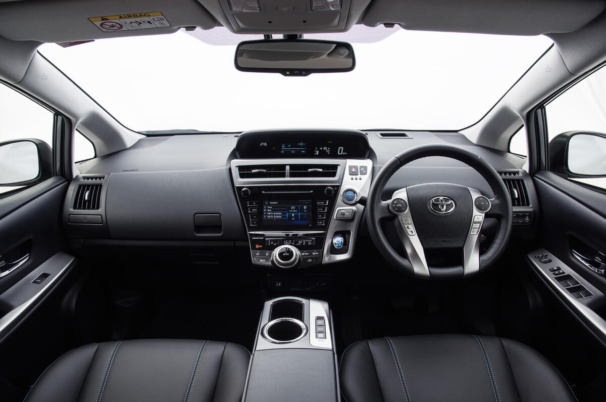 Toyota Prius+ dashboard