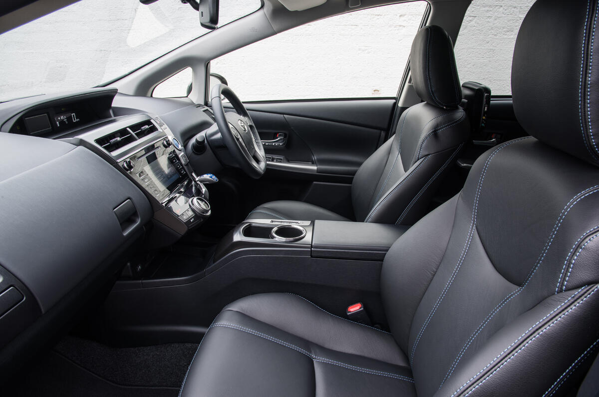 Toyota Prius+ interior