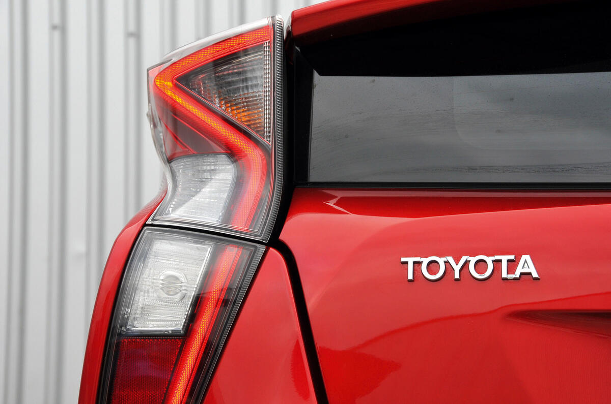 Toyota Prius brake lights