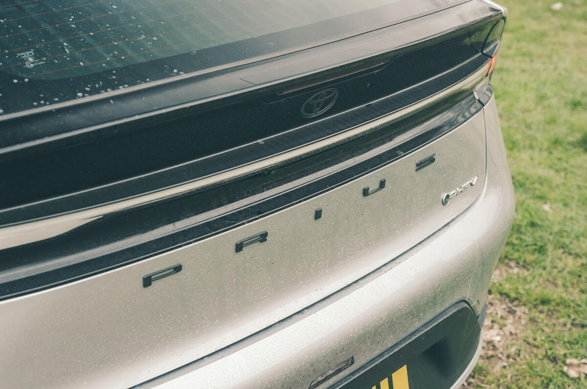 Toyota Prius RT 2025 Review badge 6