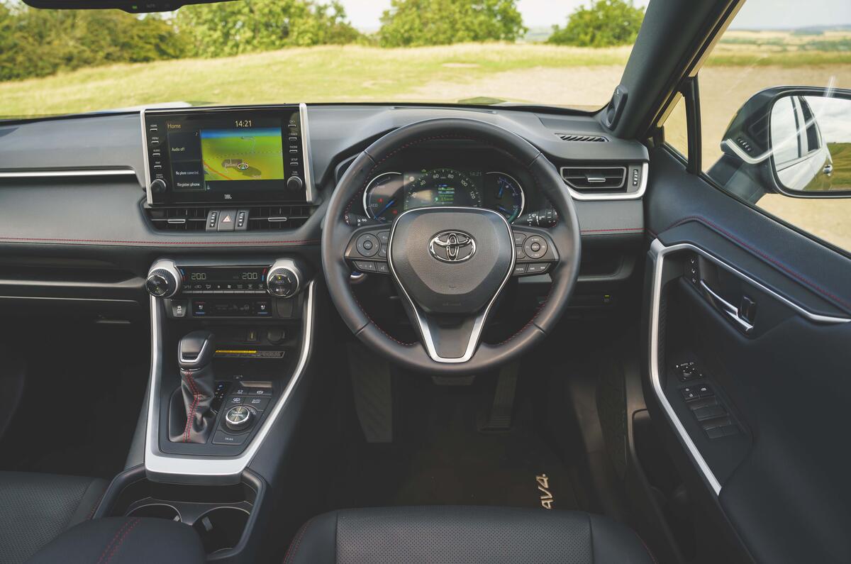 Toyota Rav 4 RT dash Toyota Rav 4 RT dash