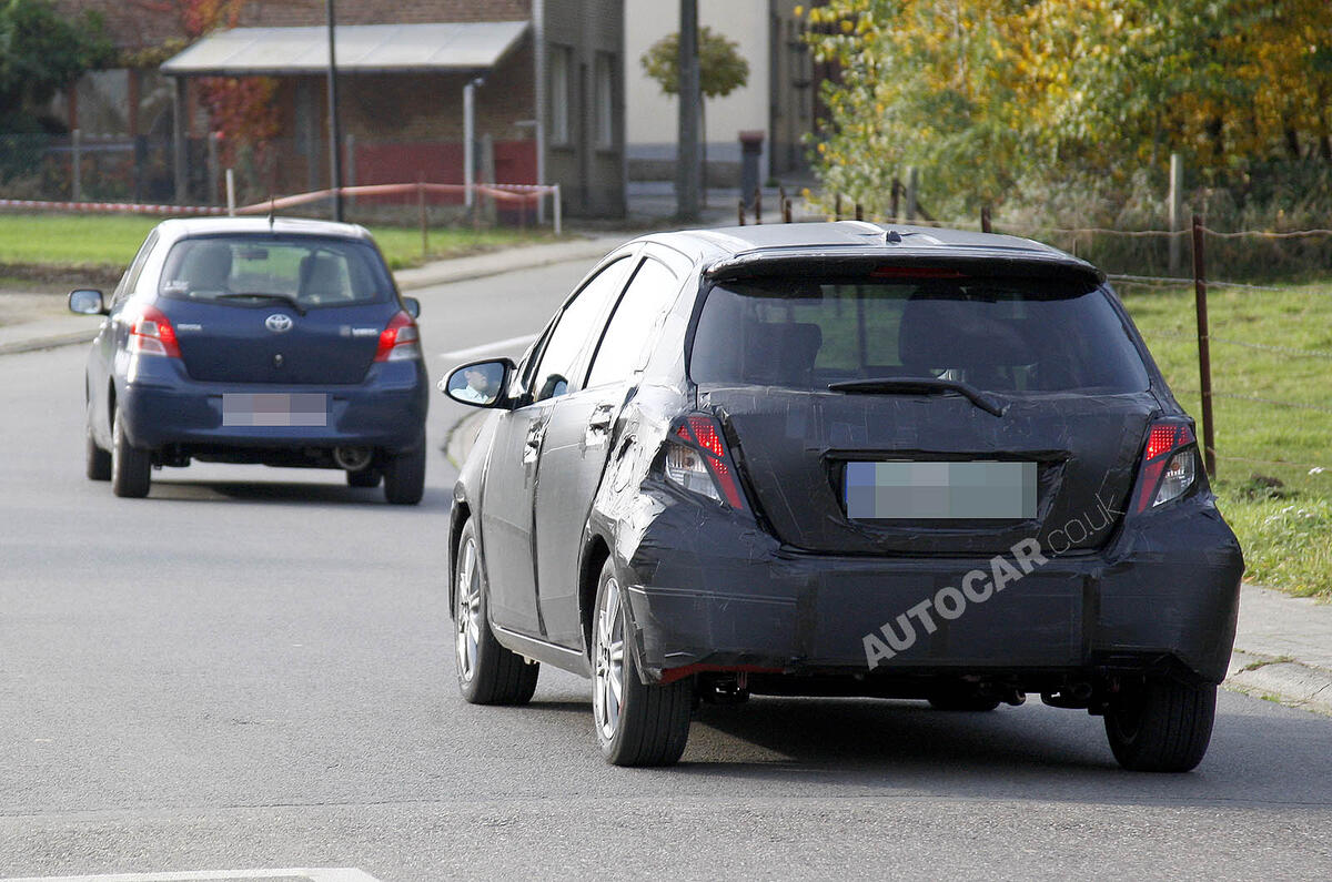 Next Toyota Yaris: new pics