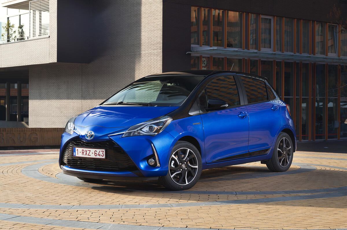3.5 star Toyota Yaris Hybrid