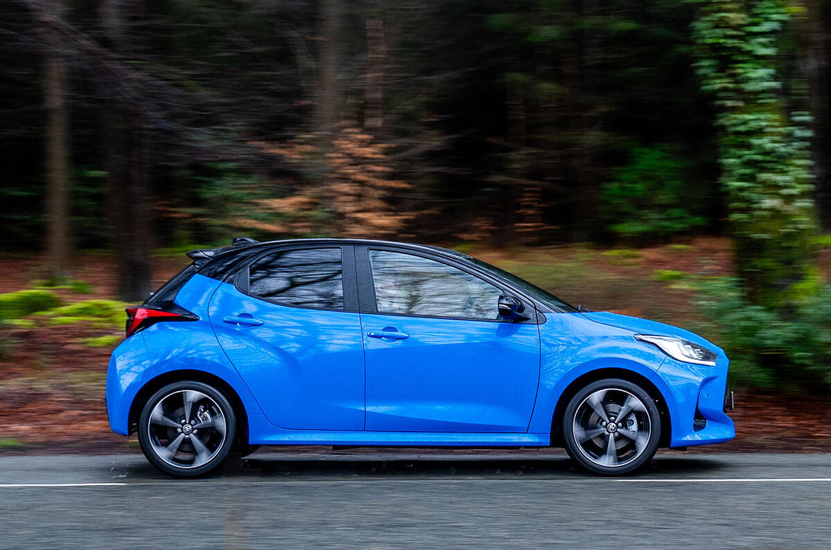 toyota yaris review 2024 02 panning side toyota yaris review 2024 02 panning side