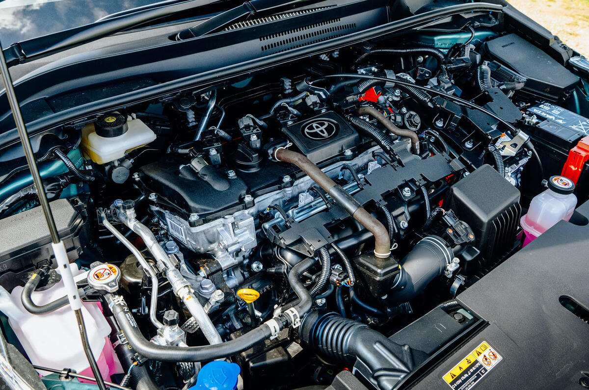 Toyota Corolla engine bay