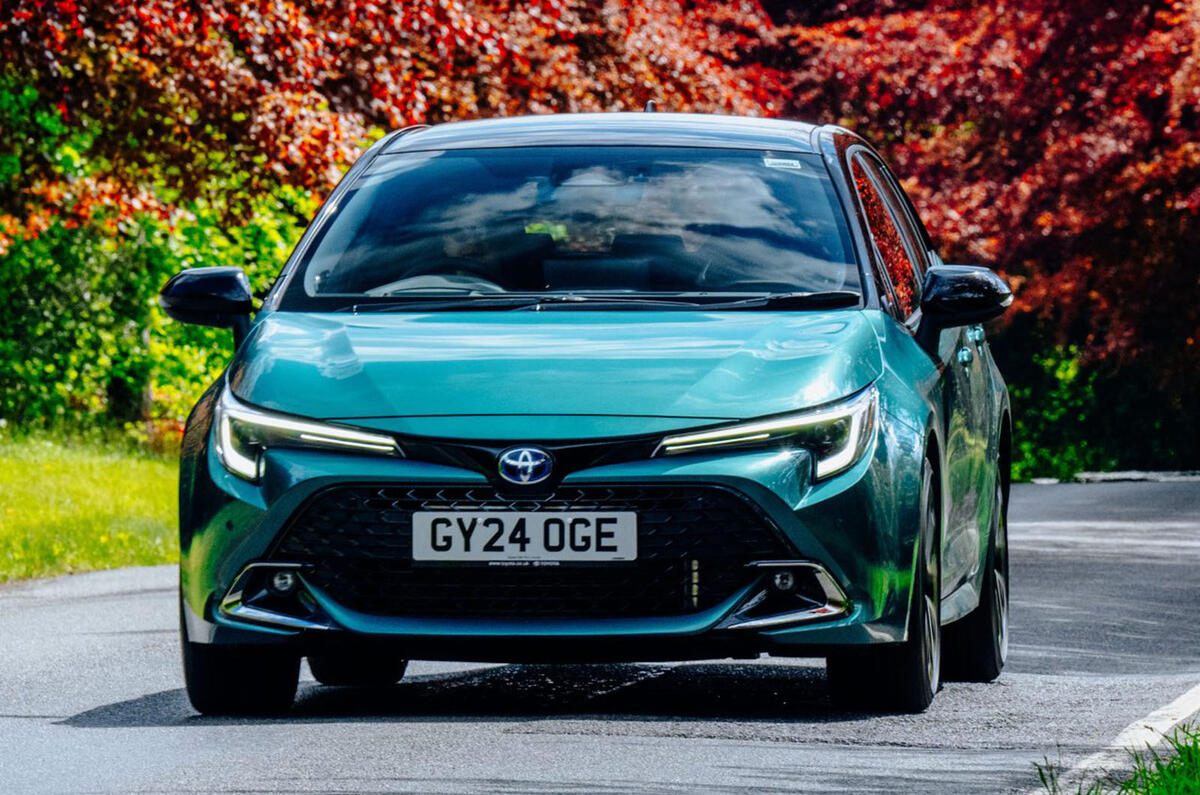 Toyota Corolla front tracking