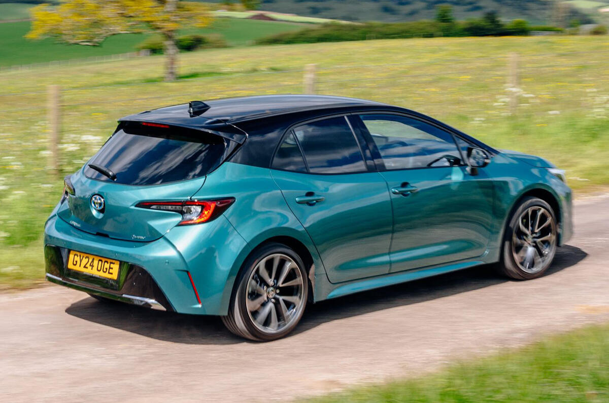 Toyota Corolla rear three quarter tracking