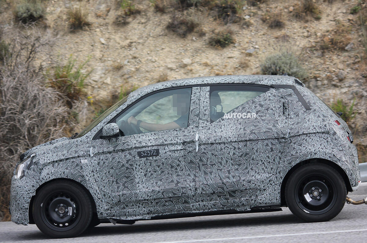 no title New Renault Twingo spotted