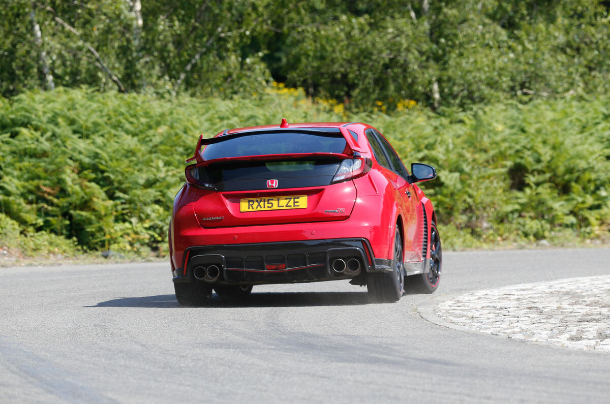 Honda Civic Type-R rear cornering