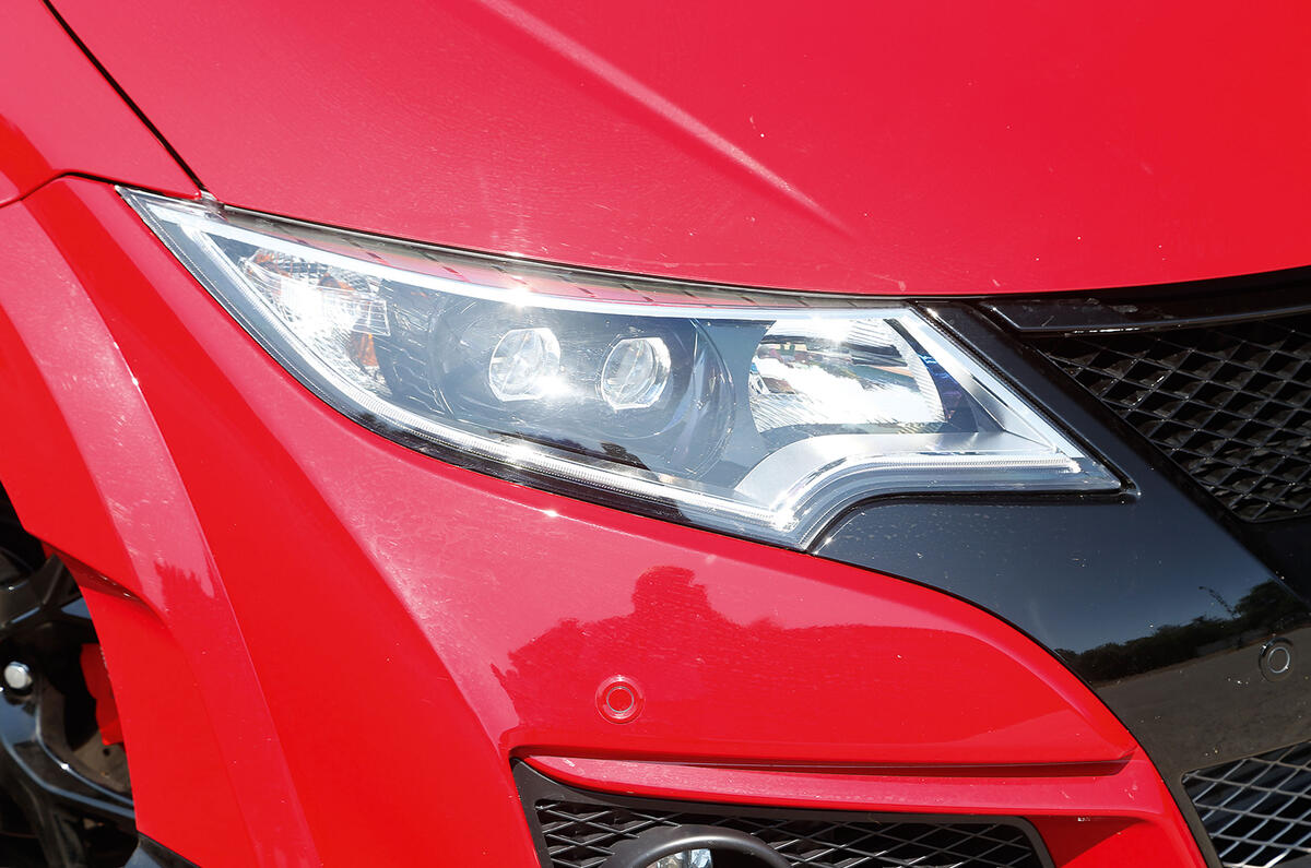 Honda Civic Type-R LED lights
