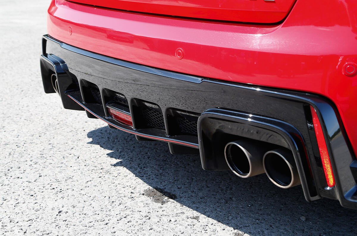 Honda Civic Type-R rear diffuser