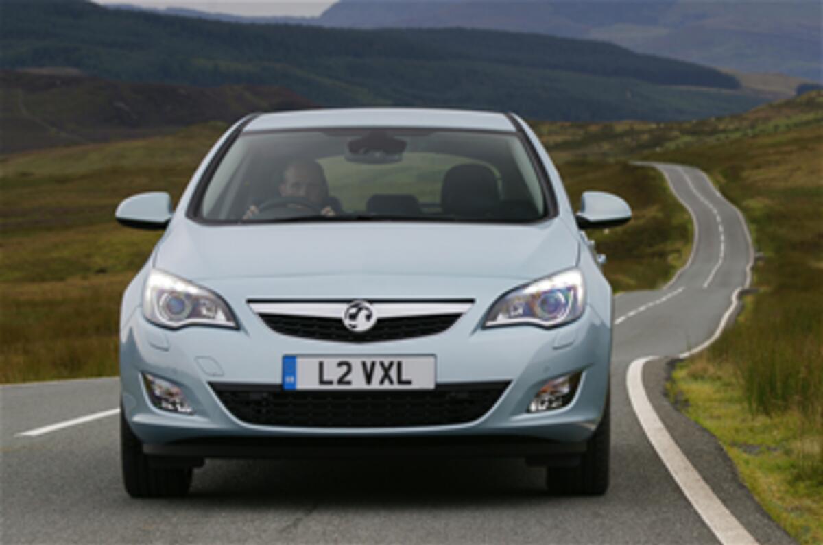 GM plans hi-tech hybrids