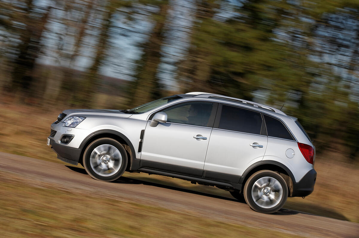 Vauxhall Antara side profile