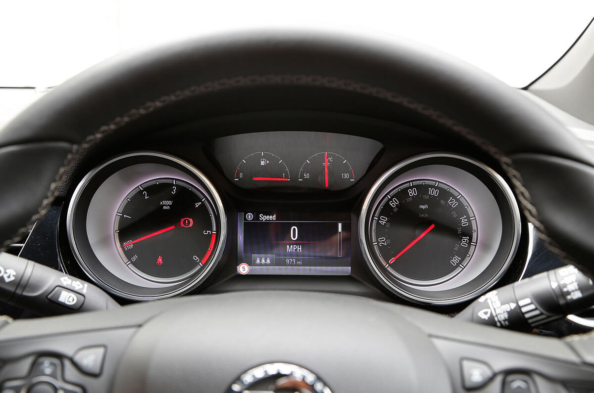 Vauxhall Astra instrument cluster