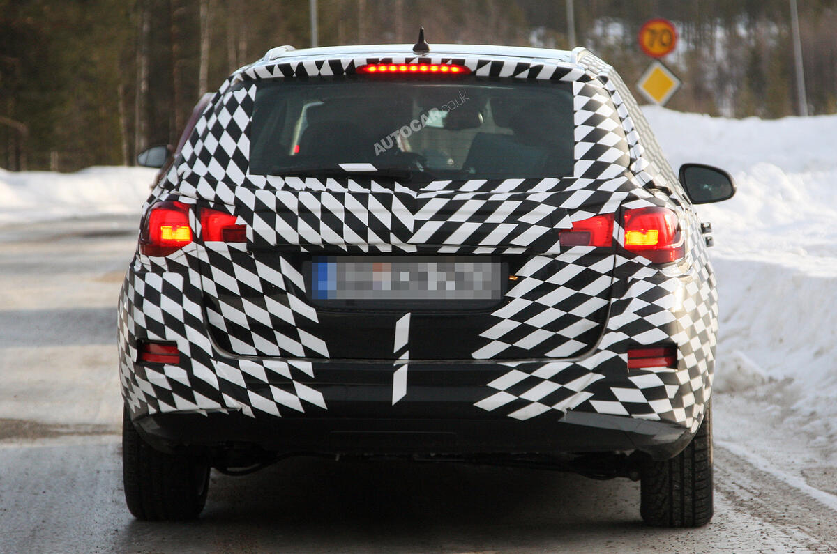 New Vauxhall Astra ST spied