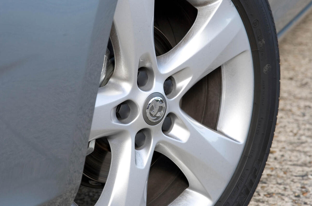 Alloy wheels are standard on most models 17in Vauxhall Astra alloy wheels