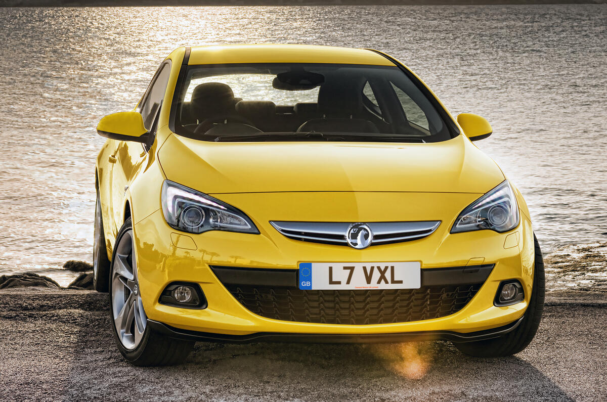 Vauxhall Astra GTC revealed