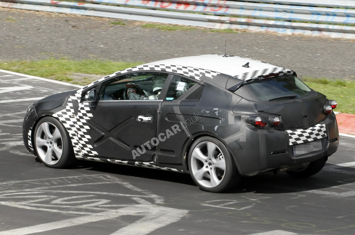 Vauxhall Astra coupé spied