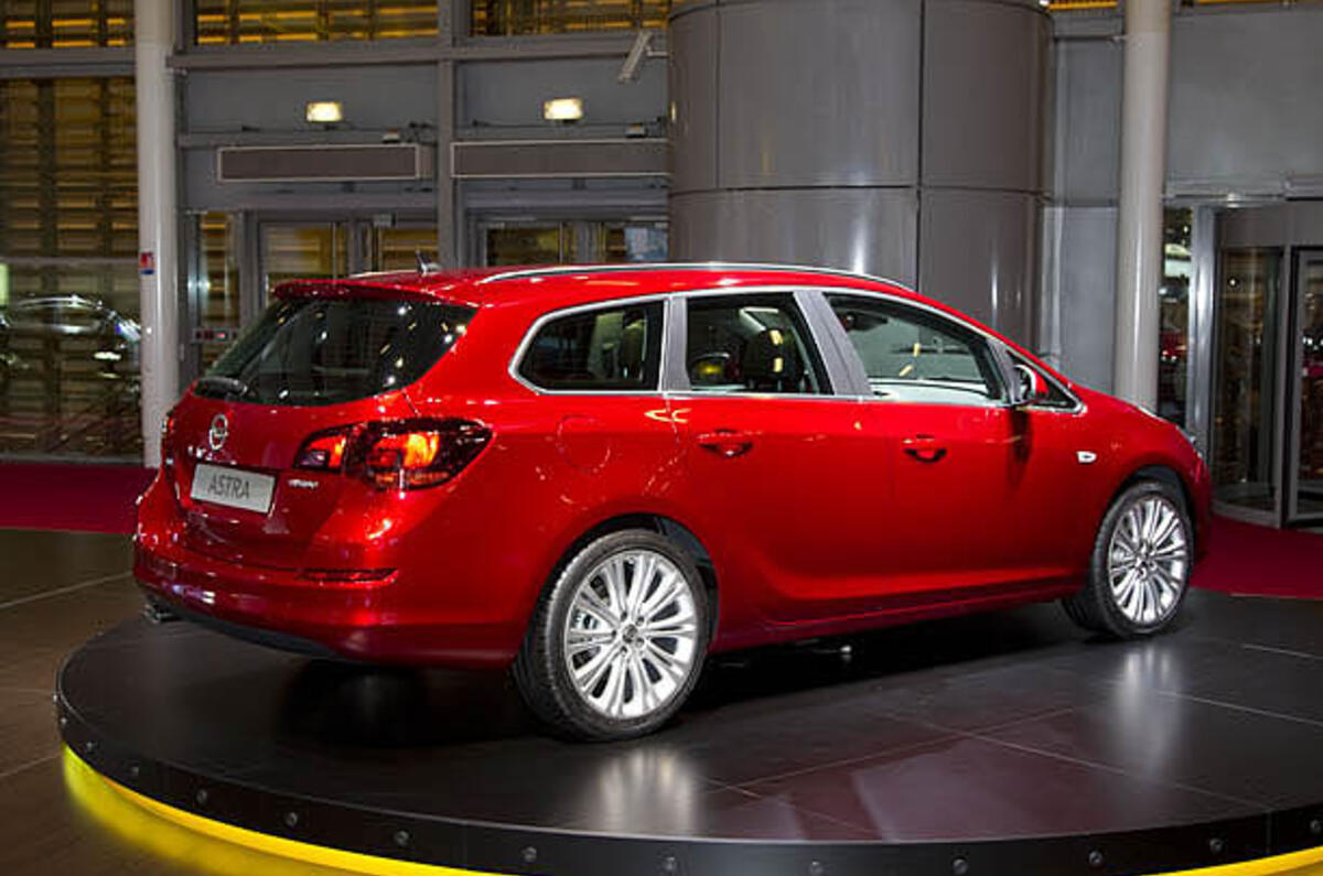 Paris motor show: Vauxhall Astra ST