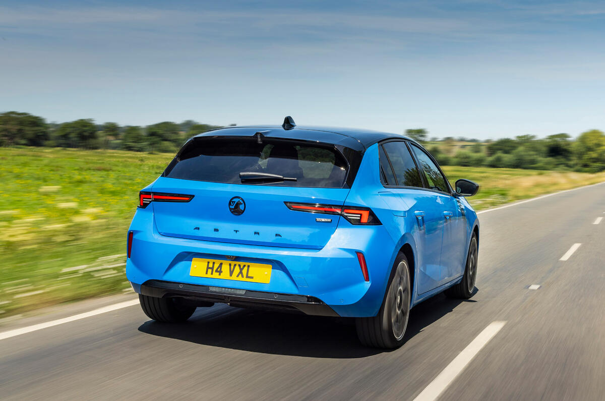 Vauxhall Astra review 2026 009