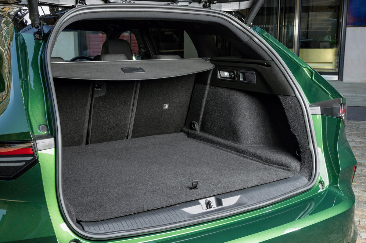 Essai de la Vauxhall Astra Sports Tourer électrique 2026 049