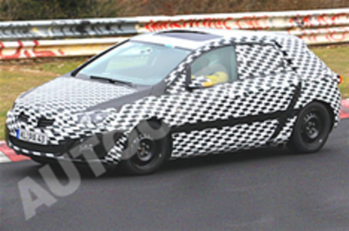 Spied: next Vauxhall Astra