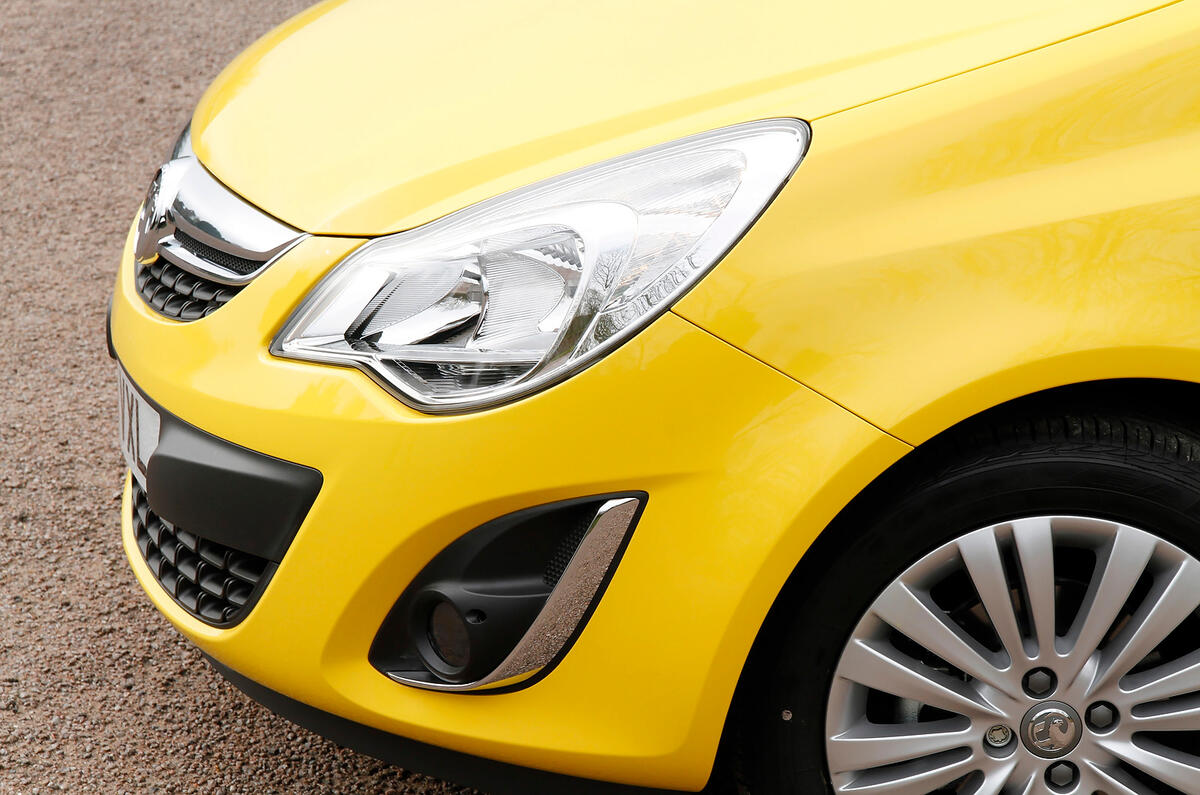Optional integrated bike rack top of surprise/delight feature list. Otherwise very class competitive. Vauxhall Corsa alloy wheels