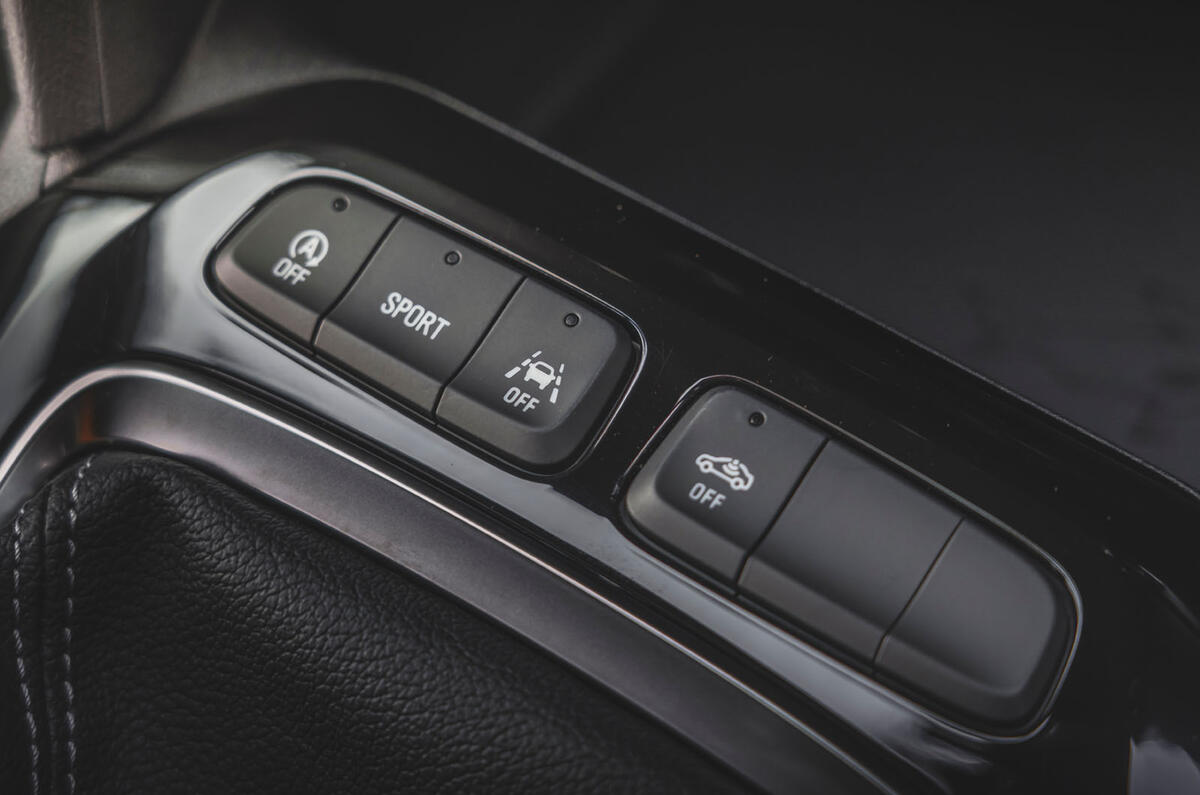 vauxhall corsa electric review 2023 11 buttons