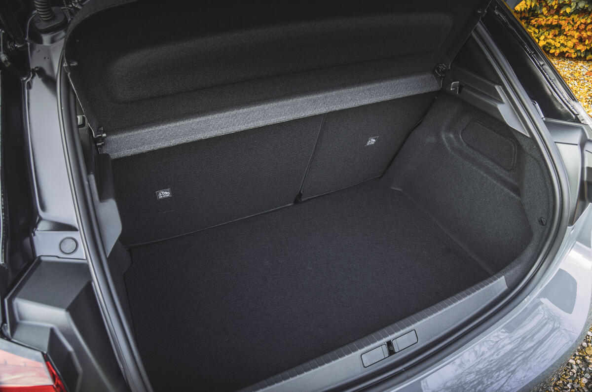 vauxhall corsa electric review 2023 18 boot