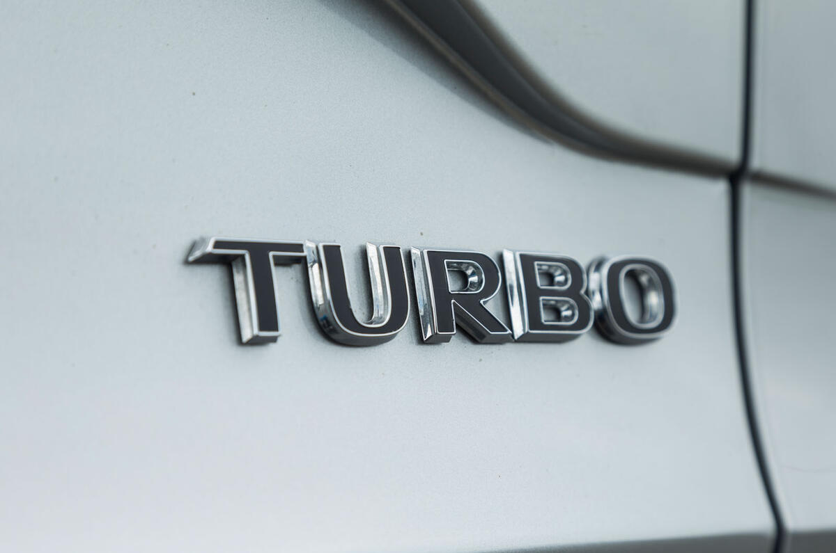 Vauxhall Crossland X Turbo badging