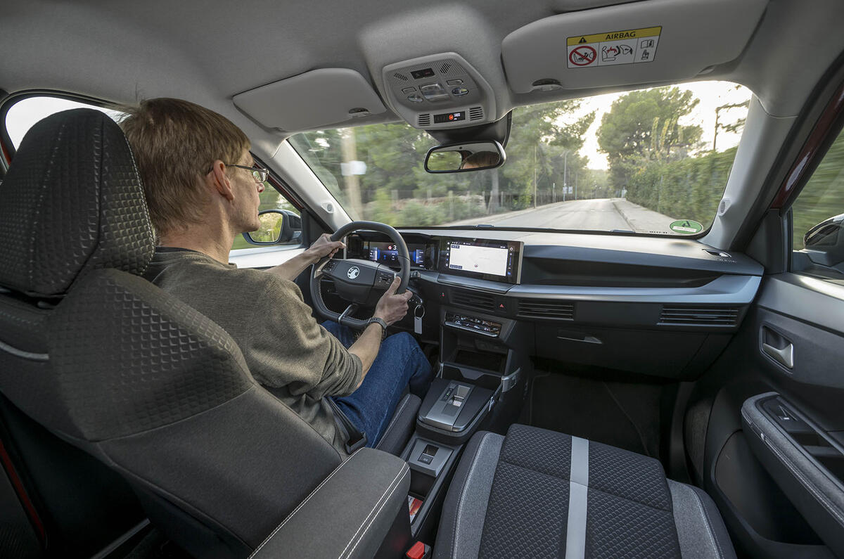 Vauxhall Frontera Electic review 2024 06 driving Vauxhall Frontera Electic review 2024 06 driving