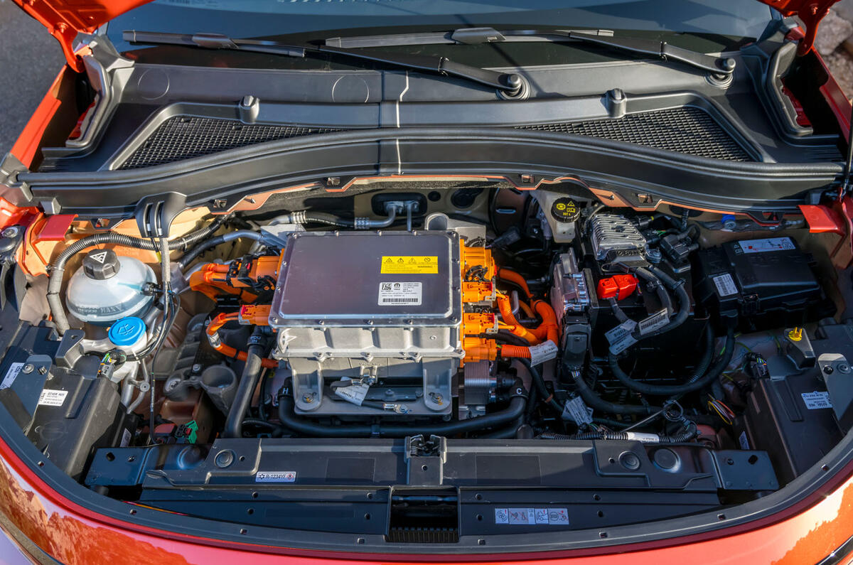 Vauxhall Frontera Electic review 2024 13 motor Vauxhall Frontera Electic review 2024 13 motor