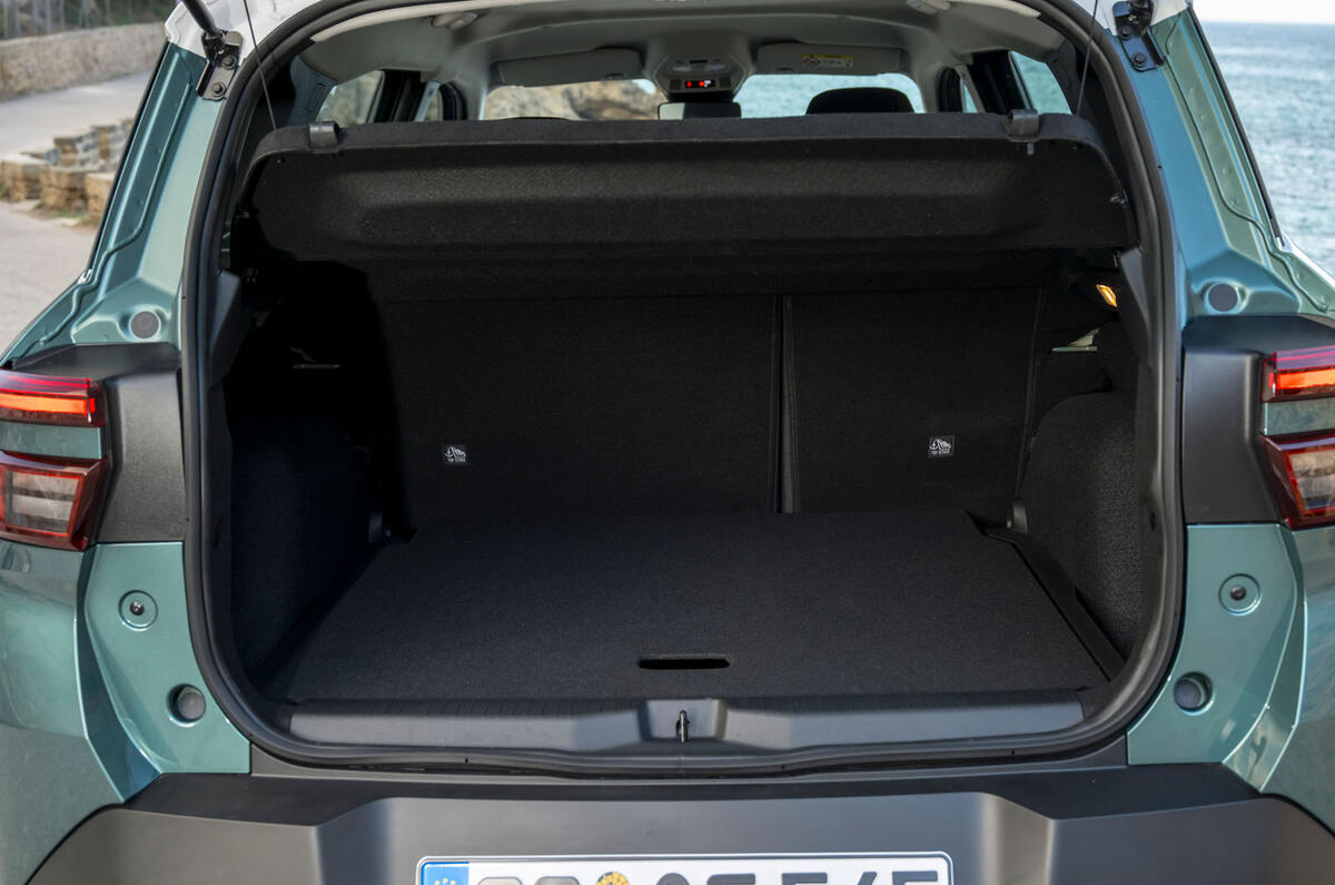 Vauxhall Frontera review 2024 10 boot Vauxhall Frontera review 2024 10 boot