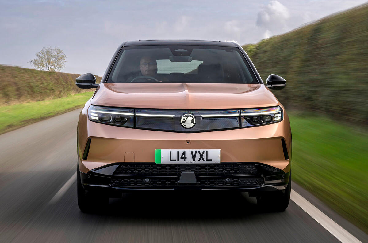 vauxhall grandland ev review 2024 04 vauxhall grandland ev review 2024 04