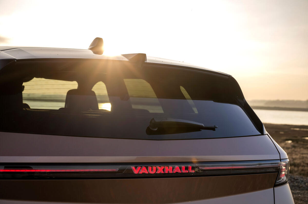 vauxhall grandland ev review 2024 09 vauxhall grandland ev review 2024 09