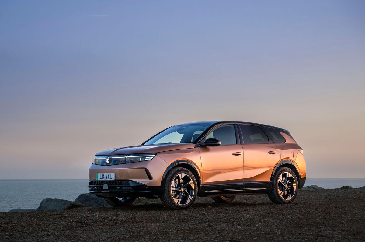 vauxhall grandland ev review 2024 26 vauxhall grandland ev review 2024 26
