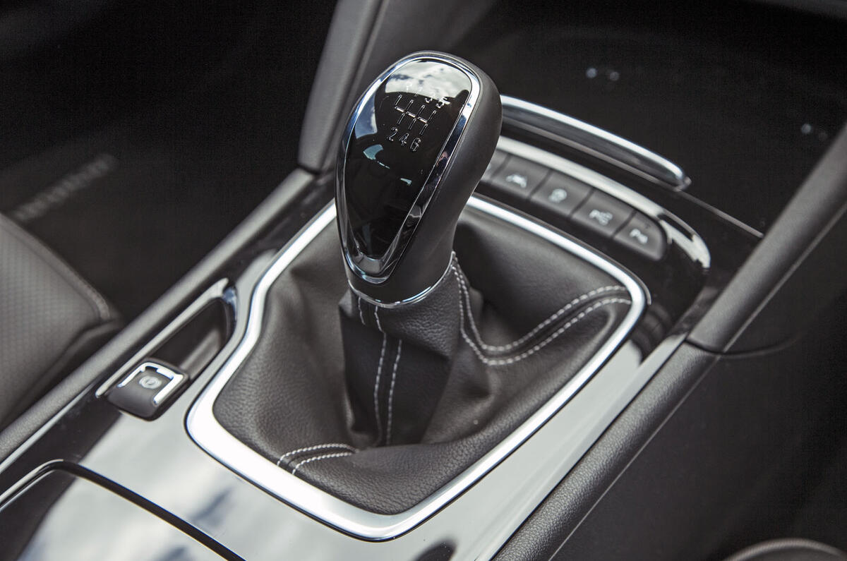 Vauxhall Insignia Grand Sport manual gearbox