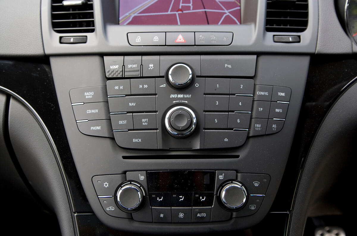 Sport and VXR buttons let you alter the ride Vauxhall Insignia VXR centre console