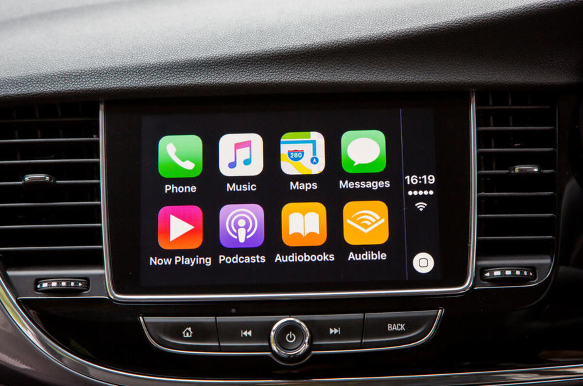 Vauxhall Mokka X Apple CarPlay