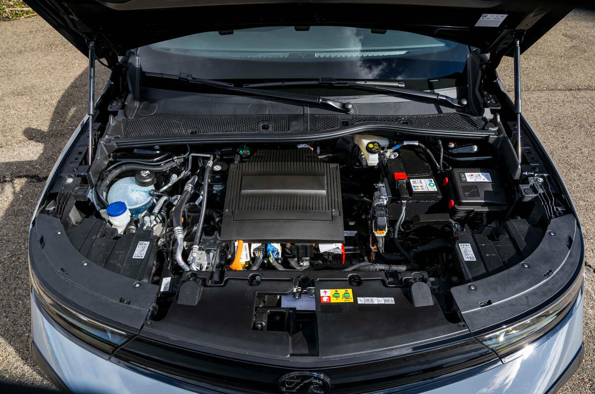 Vauxhall Mokka GSE review 2025 16