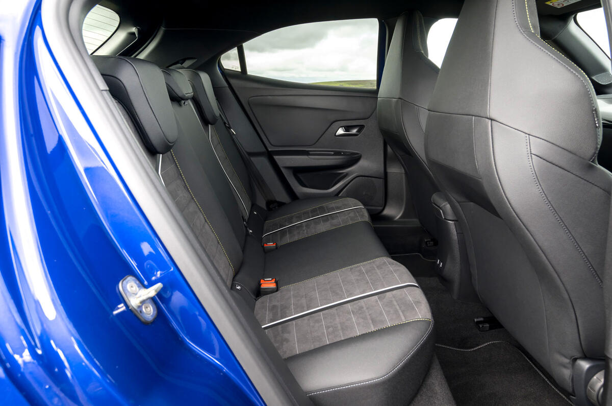 Vauxhall Mokka GSe review 2026 018