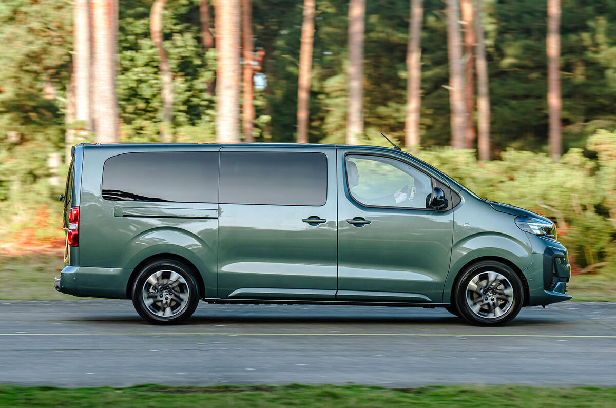 Vauxhall Vivaro Life review 2026 002
